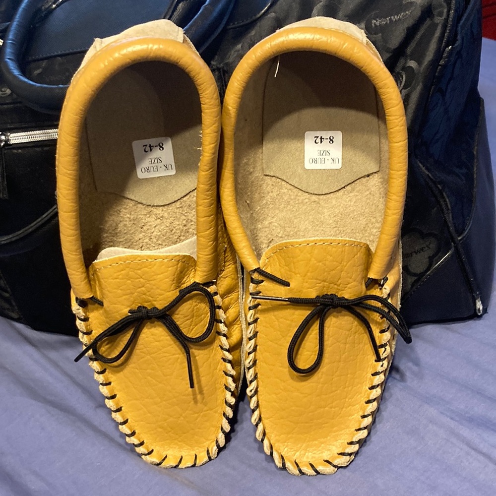 lambland brand new size 8